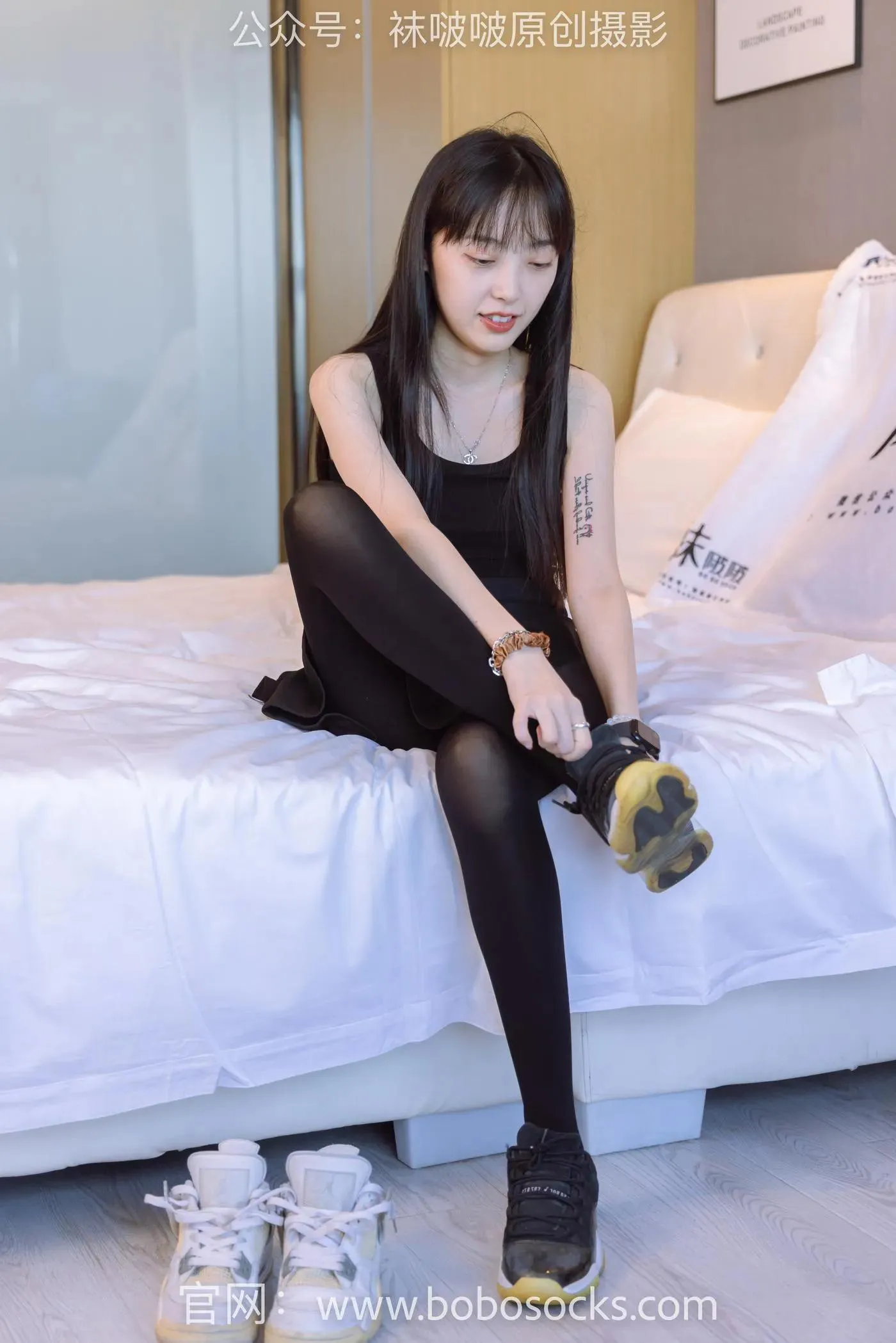 [BoBoSocks袜啵啵]NO.130 稚予-两双穿脏篮球鞋、厚黑丝 [145P]插图7